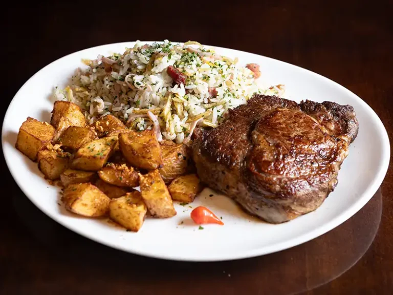 Almoço Executivo com Bife Ancho no Tipo Prime Burger & Pizza na Chácara Santo Antônio