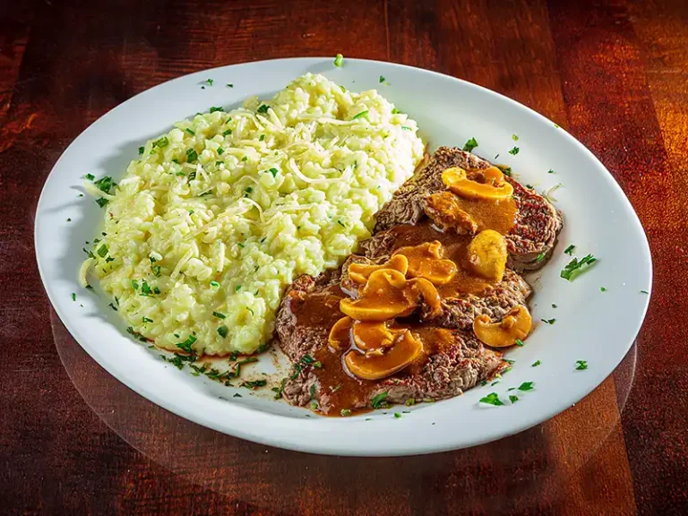 Almoço Executivo com Scalope de Mignon no Tipo Prime Burger & Pizza na Chácara Santo Antônio