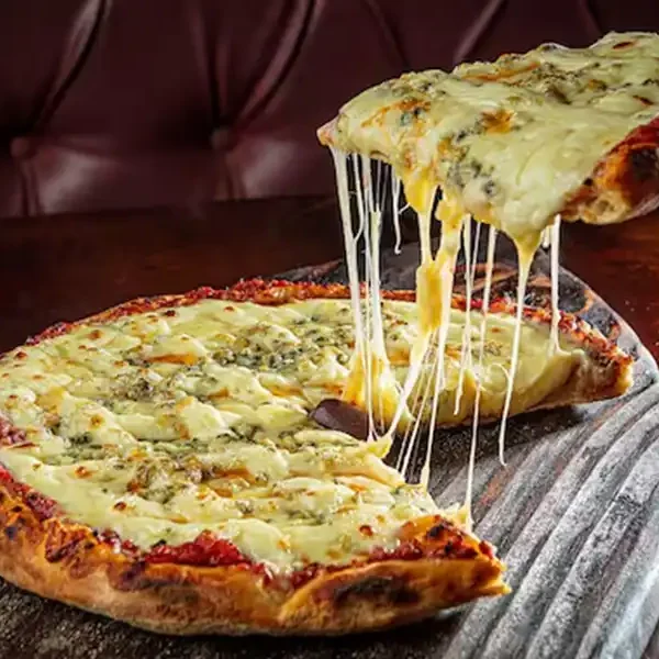 PIZZA QUATRO QUEIJOS
